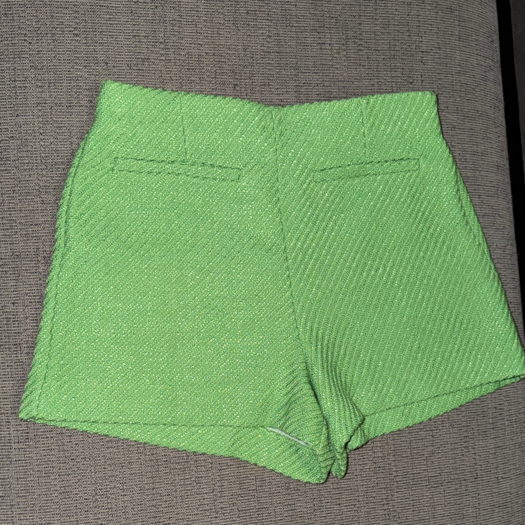 Zara Bright Green High-Waist Textured Shorts